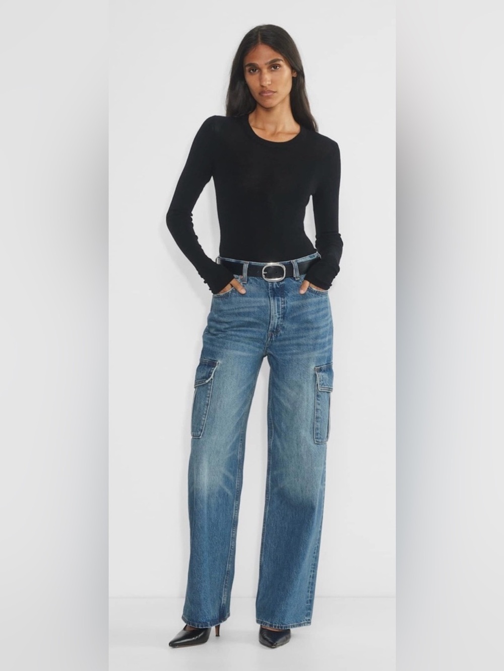 Denim Forum The Farrah Hi-Rise Cargo Jean size 30